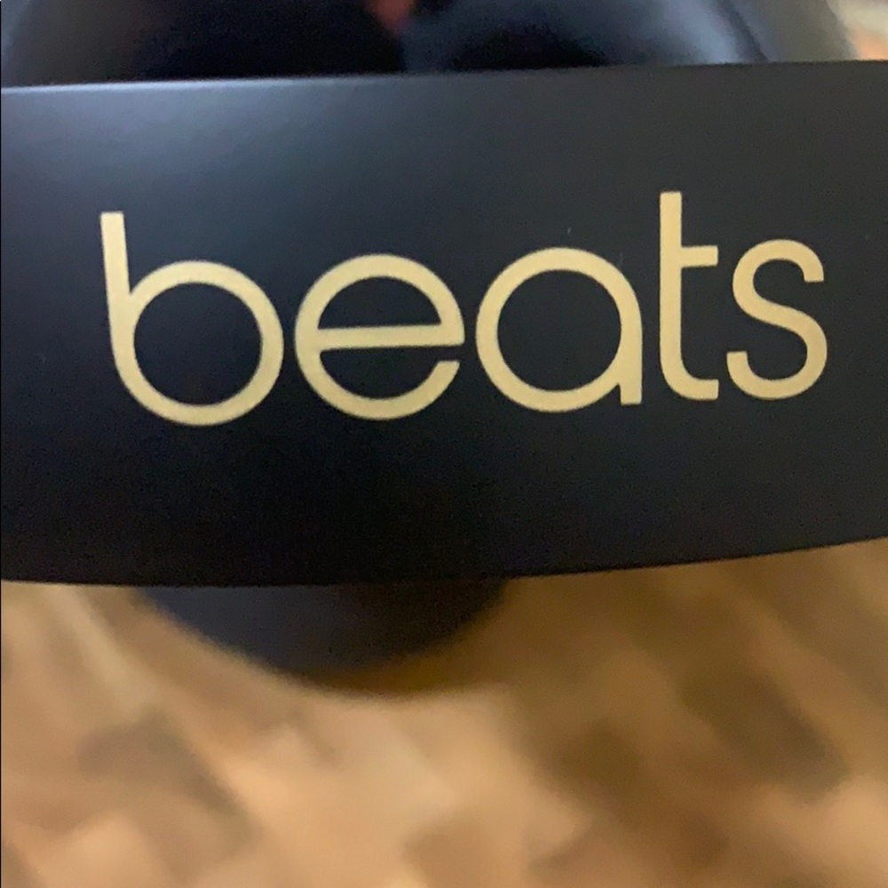 Beats - Picture 5 of 5